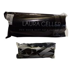 Laura Geller Retractable Kabuki Brush